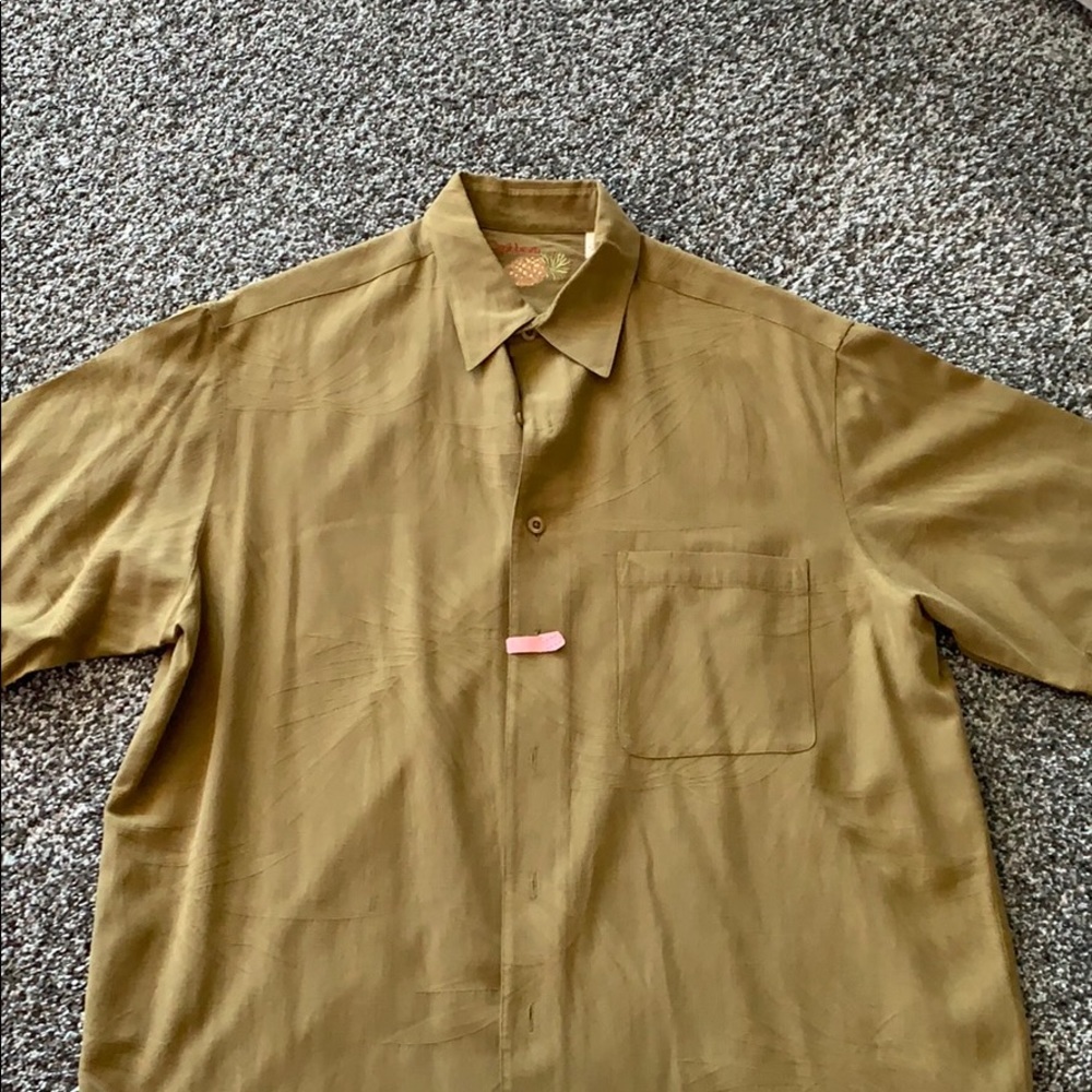 Men’s short sleeve shirt
